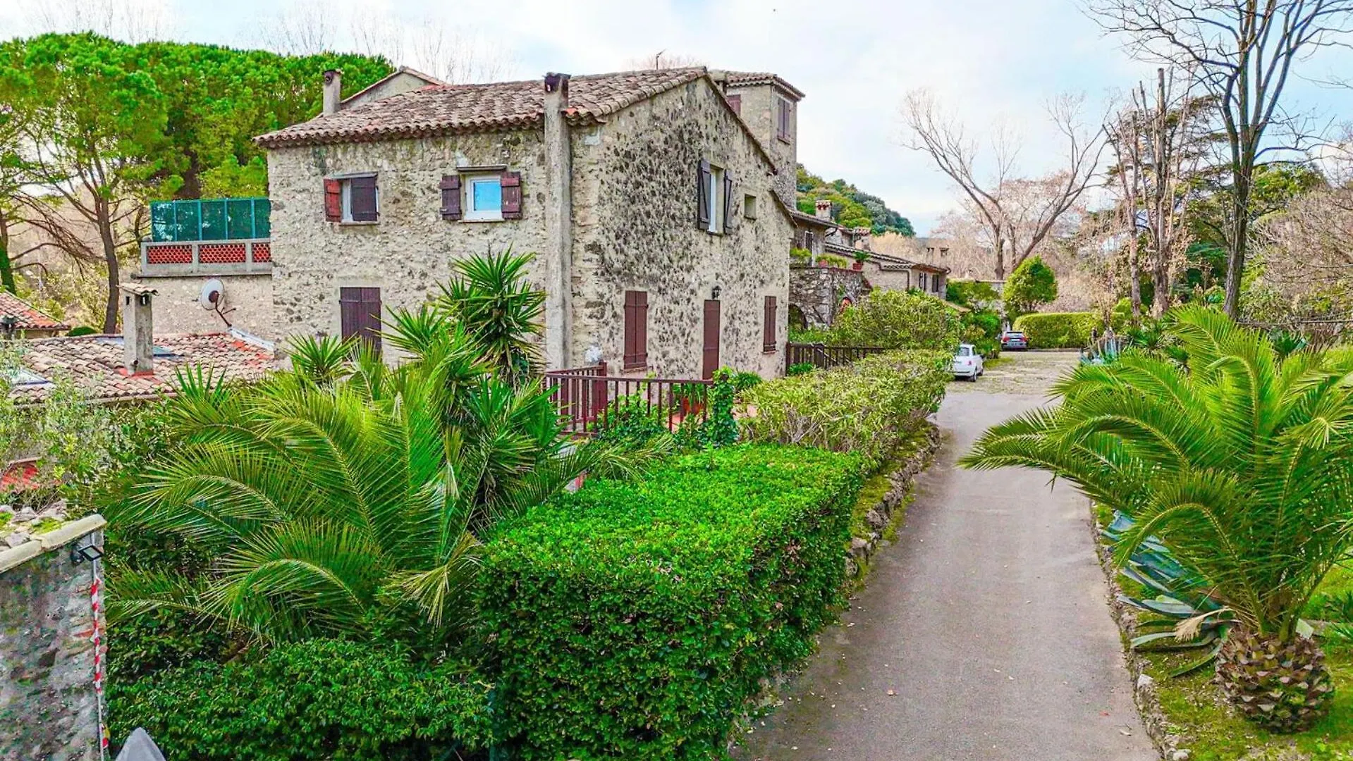 Appartement Studio De Charme Dans Un Ancien Moulin A Huile D'Olive Cagnes-sur-Mer France